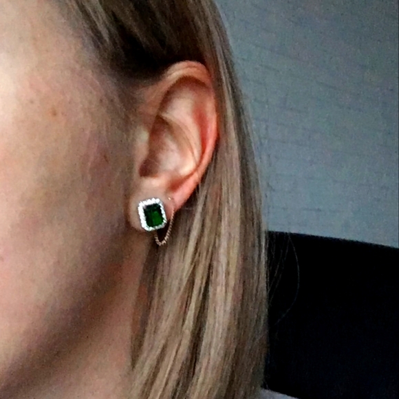 New Silver Square Cut Green Diamond Earrings - Picture 2 of 2